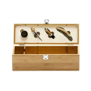 Kit-Vinho-em-Madeira-Personalizado