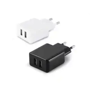 Carregador e Adaptador de Tomada Personalizado