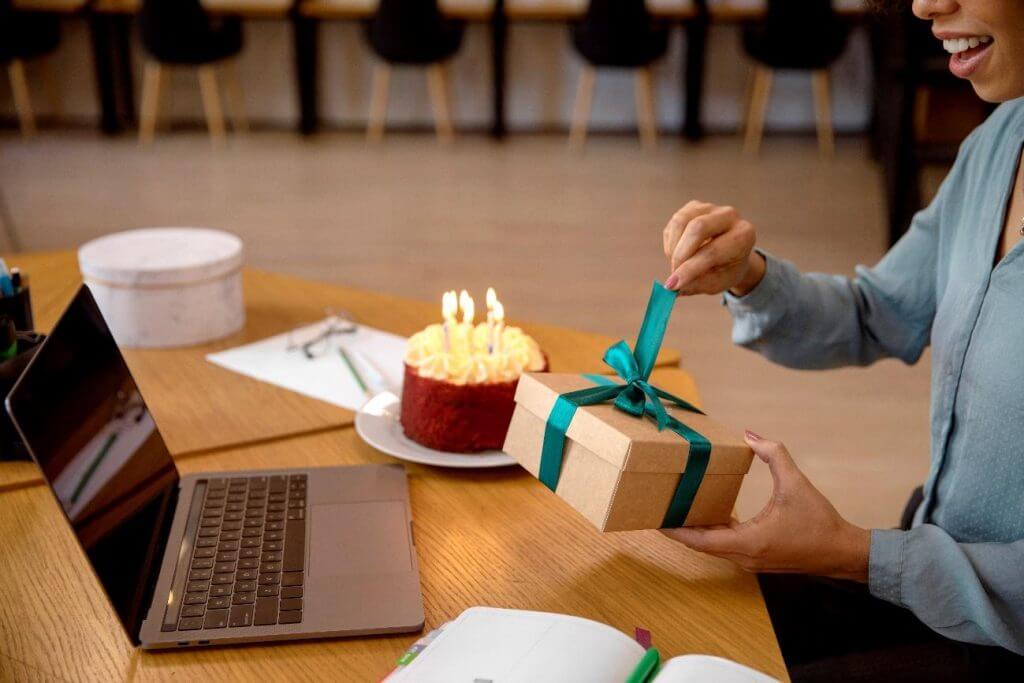 1 Como os Brindes Personalizados Aumentam a Visibilidade da Marca