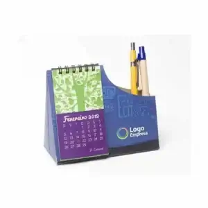 Calendário com Recados e Porta Caneta