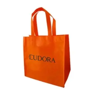 Sacola em TNT Personalizada