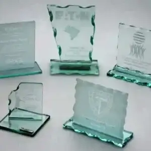 Troféu Personalizado de Vidro