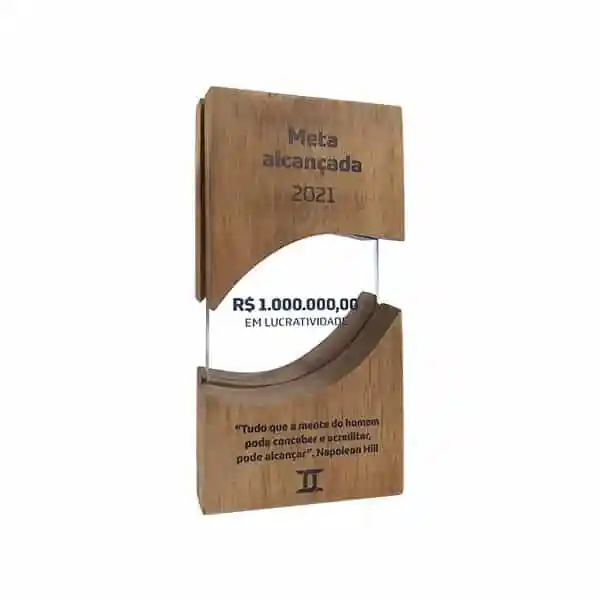 Troféu em Madeira Personalizado