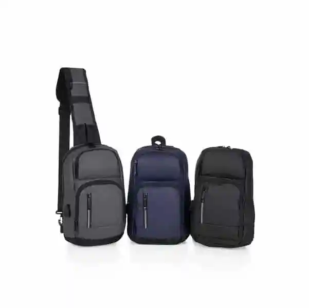 Mochila Transversal com um Bolso Frontal