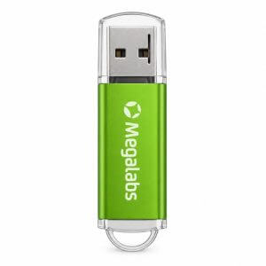 Pen Drive 8GB com Tampa